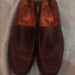 Johnson & Murphy shoes 10.5 used 3-5 times